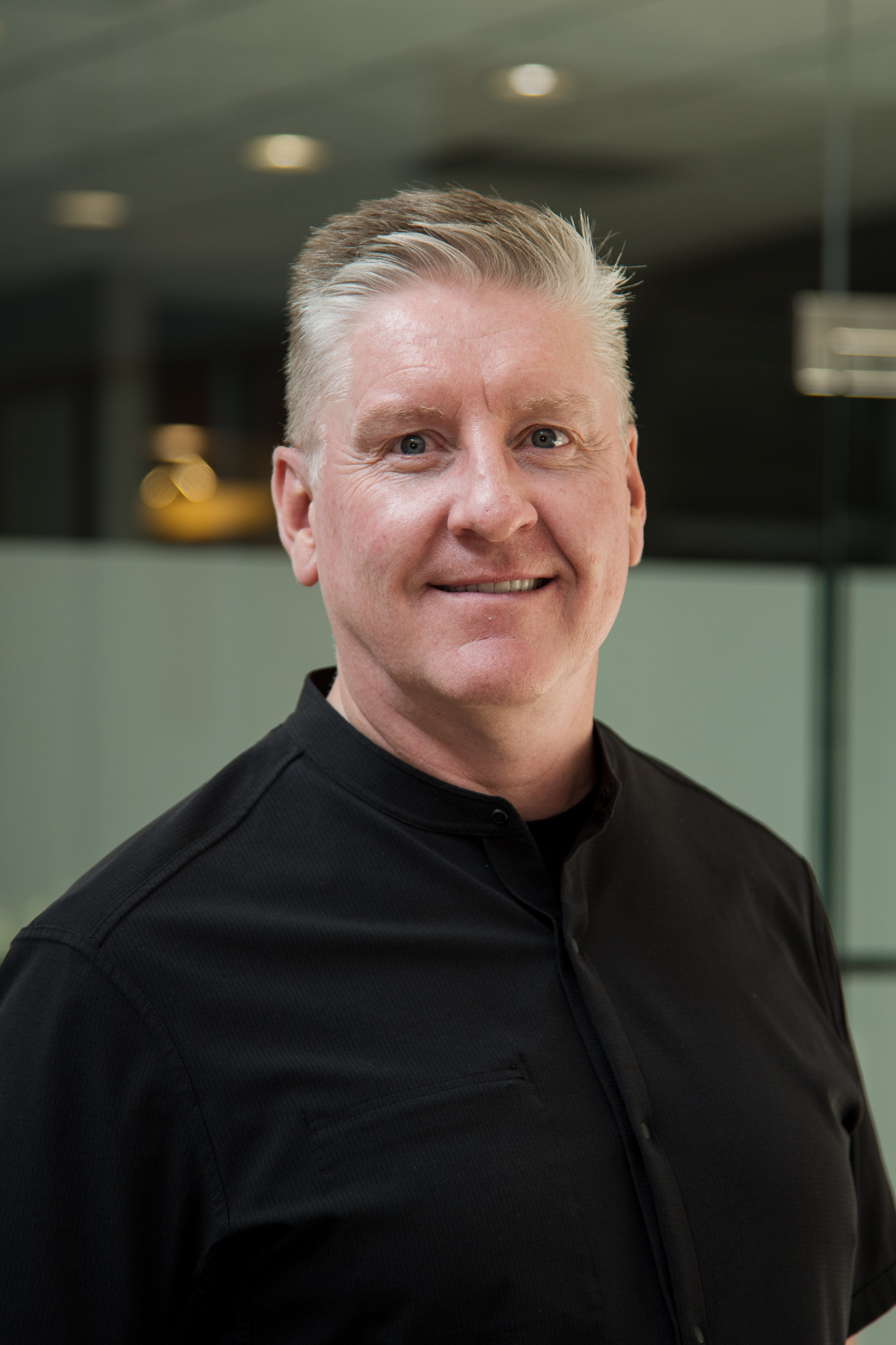 Portrait of Dr David Lee Dean